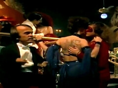 Culo, Mamada, Corridas, Garganta profunda, Interracial, Tetas, Uniforme, Clasico