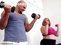 Wohlbeleibte schöne frauen, Grosser arsch, Grosse titten, Blondine, Blasen, Sporthalle, Hardcore, Milf