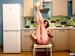 18 ans, Femelle, Hd, Fait maison, Orgasme, Solo, Dénudage, Adolescente