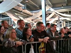 Amateur, Chica, Público