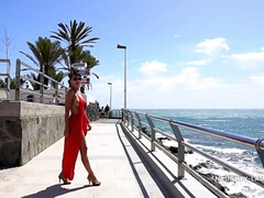 Plage, Gros seins, Plantureuse, Exhib, Mère que j'aimerais baiser, De plein air, Public, Nénés