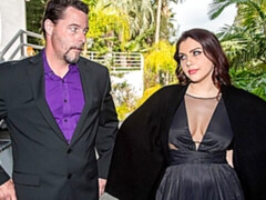 アナル, 茶髪の, ダブル開発, 毛深い, 3p男男女, ストリッピング, ティーン, 三人