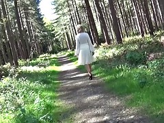 ブロンド, 下着, 熟年, 淫乱熟女, アウトドア