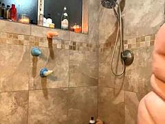 ぽっちゃり, デカパイ, シャワー, オッパイの