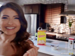 Blasen, Braunhaarige, Hochschule, Verrückt, Kehlenfick, Nackt, Zierlich