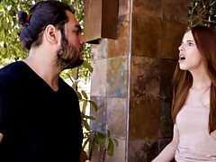 18 jaar, Handbeurt, Tepels, Buiten, Kut duiken, Rok, Tiener, Tieten likken