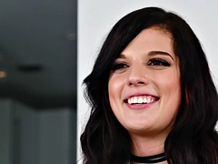 素人, 美女, フェラチオ, はじめて, 手コキする, ピアス, フェラする, オッパイの