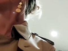 Enthousiasteling, Grote kont, Blond, Pijpbeurt, Frans, Handbeurt, Openbaar, Realiteit