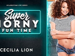 Noir ébène, Doigter, Branlette thaïlandaise, Rasée, Solo, Jarretelles, Adolescente, Nénés