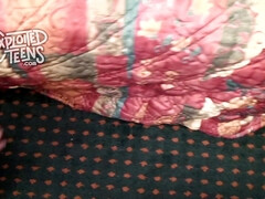 18 jaar, Enthousiasteling, Pijpbeurt, Hd, Naakt, Geschoren, Tiener, Tieten likken