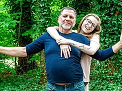 Arsch, Grosser schwanz, Blasen, Hundestellung, Natürlichen titten, Im freien, Dürr, Jungendliche (18+)