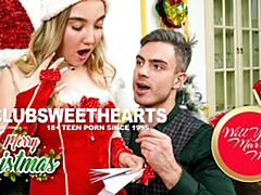 В клубе, Семяизвержение, Перчатки, Крошечные, Киски, Бритые, Носки, Тату