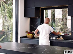 Geweldig, Anaal, Bruinharig, Hondjeshouding, Keuken, Geschoren, Tiener, Thais