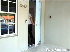 Arabe, Sucer une bite, En levrette, Noir ébène, Branlette thaïlandaise, Hd, Chatte, Adolescente