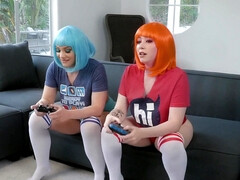 Grosse titten, Fingern, Hd, Lesbisch, Lecken, Natürlichen titten, Weibliche ejakulation, Jungendliche (18+)