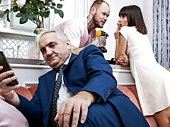 デカ尻, デカチン, フェラチオ, 茶髪の, バック, 淫乱熟女, ショートヘア, オッパイの