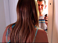 Amateur, Morena, Corridas, Polla, Estilo perrito, Indio, Tetas naturales, Adolescente