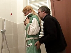 Dirty Stepdad Catches Naked Teen Stepdaughter in Bath