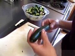 18 ans, Amateur, Asiatique, Mixte, Poilue, Japonaise, Maman, Adolescente