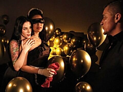 18 años, Culo grande, Morena, Estilo perrito, Mucama, Tetas naturales, Adolescente, Tetas