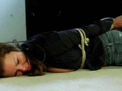 Большие сиськи, Связанные