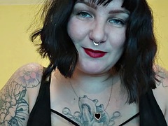 Leie, Sadomasochismus, Grosse titten, Weibliche domination, Französisch, Tätowierung, Titten, Ehefrau