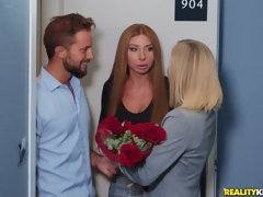 Tetas grandes, Rubia, Sexo duro, Besar, Lesbiana, Madres para coger, Afeitado, Flaco