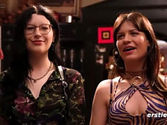 Leie, Braunhaarige, Fingern, Deutsch, Hardcore, Hd, Lesbisch, Weibliche ejakulation