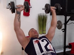 Сногсшибательные, Толстушки, Большие сиськи, Грудастые, Голландки, Спортзал