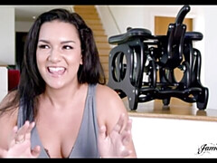 Пальцем, Поцелуи, Лизание, Белье, Мастурбация, Тощие, Стриптизерша, Молоденькие