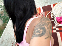 18 jaar, Enthousiasteling, Aziatisch, Grote mammen, Buiten, Gezichtspunt, Realiteit, Tiener