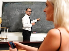 Blond, Pijpbeurt, Mager, Tiener, Tieten likken