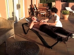 Anaal, Kont, Grote lul, Pijpbeurt, Bruinharig, Vingeren, Handbeurt, Ondergoed