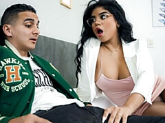 Culo grande, Verga grande, Tetas grandes, Mamada, Morena, Estilo perrito, Madres para coger, Tetas