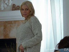 Culo grande, Rubia, Tetona, Penetracion con dedos, Hd, Lesbiana, Orgasmo, Coño