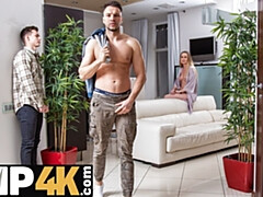 18, ブロンド, 捕まる, 浮気者, Hd, 淫乱熟女, ロシア人, 義母