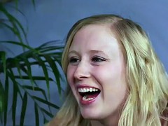 Grote lul, Naakte man aangeklede vrouw, Sperma shot, Groep, Handbeurt, Masturbatie