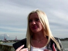 Blondine, Blasen, Spermaladung, Schwanz, Geld, Öffentlich, Strümpfe, Jungendliche (18+)