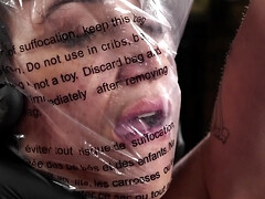 Sadomasochismus, Braunhaarige