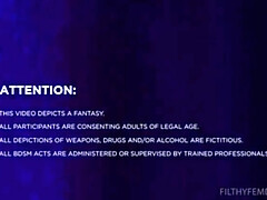 Vies, Vies praten, Vrouw, Dominante vrouw, Ondergoed, Meesteres, Tatoeage, Trio