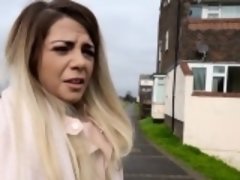 Amateur, Blonde, En levrette, Hd, De plein air, Public, Réalité