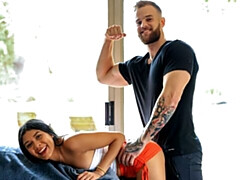 18 jahre, Grosser arsch, Blasen, Braunhaarige, Hundestellung, Natürlichen titten, Jungendliche (18+), Titten