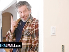 Corridas, Polla, Penetracion con dedos, Pajear, Lamidas, Tetas naturales, Coño, Adolescente