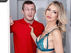 Grote kont, Grote lul, Grote mammen, Blond, Pijpbeurt, Hondjeshouding, Moeder die ik wil neuken, Kort haar