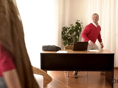 18 jaar, Pijpbeurt, Tsjechisch, Hd, Spijkerbroeken, Rijpe lesbienne, Kantoor, Tiener