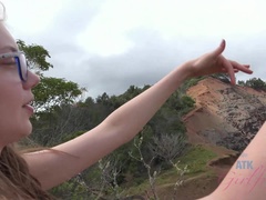 Plage, Sucer une bite, Lunettes, Nue, Pov, Chatte, Fumer, Chaussettes