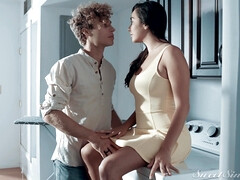 Niñera, Tetas grandes, Hd, Bragas, Realidad, Chorro, Adolescente, Tetas