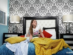 18 jaar, Kont, Grote kont, Hardcore, Masturbatie, Kut duiken, Tiener, Tieten likken