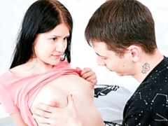 Grote kont, Grote lul, Bruinharig, Hondjeshouding, Natuurlijke tieten, Mager, Tiener, Tieten likken