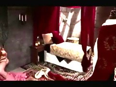 In den arsch, Geile alte tussi, Doppelpenetration, Faustfick, Gruppe, Hd, Reif, Rau